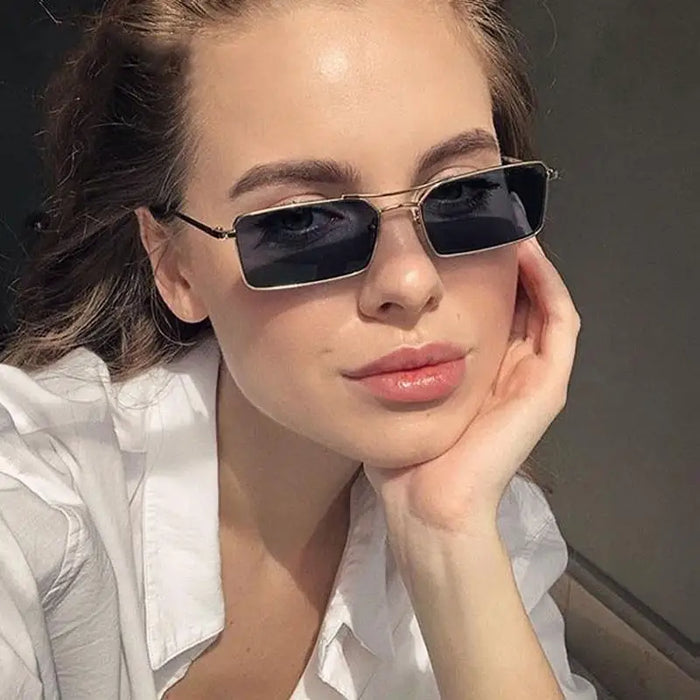Sonnenbrille, rechteckig mit Fassung aus Metalllegierung für Damen