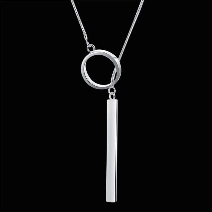Halskette aus 925er Sterlingsilber mit rundem Anhänger