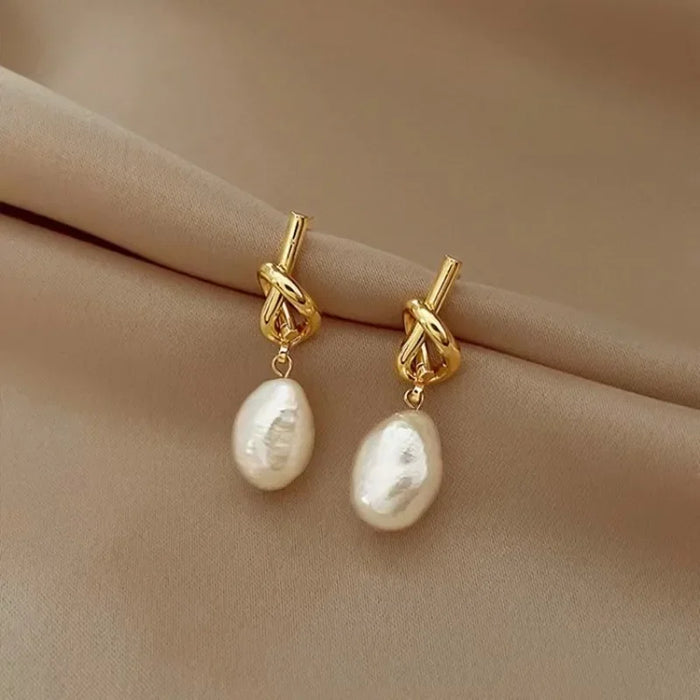 Elegante Perlenohrringe